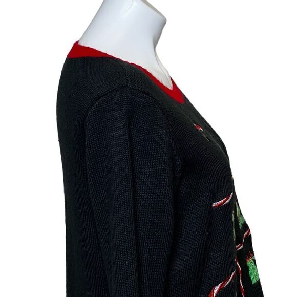 Karen Scott black candy cane tic tac toe ugly Christmas sweater size M - Picture 3 of 16